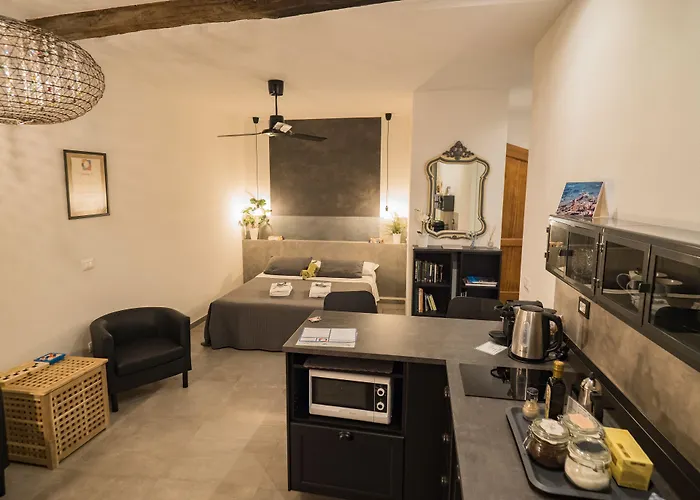 Camaella Luxury Апартаменты *