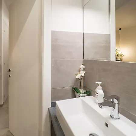 Apartment Camaella Luxury Vernazza