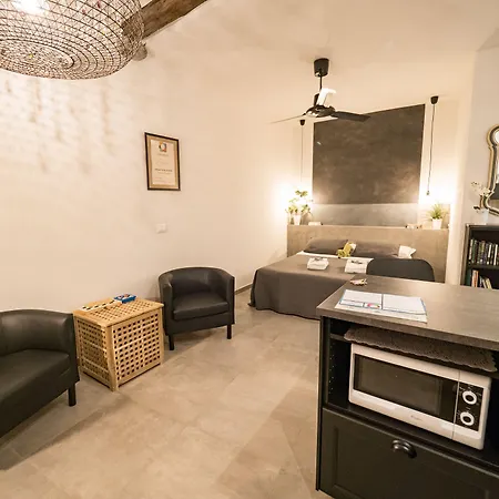 Camaella Luxury With Ac