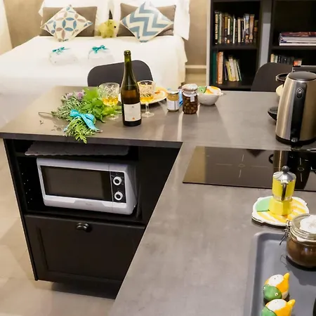 Apartment Camaella Luxury With Ac
