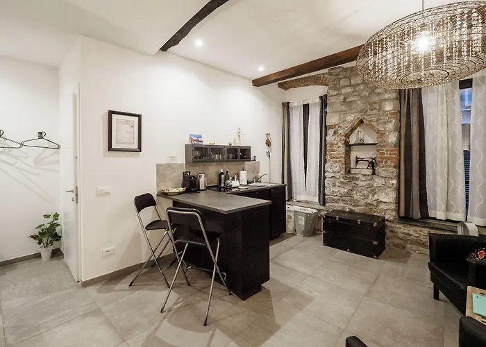 Camaella Luxury